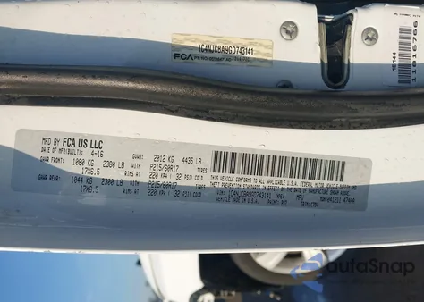 2016 Jeep Compass Sport из США, поврежденный, VIN 1C4NJCBA9GD743141